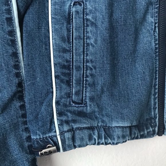 New! Levi’s Coaches Tracker Cropped Bomber Denim Jean Biker Moto Jean Jacket - Picture 10 of 16